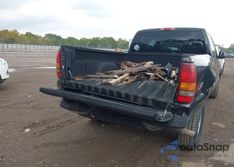 2003 GMC Sierra 1500 Sle из США, поврежденный, VIN 1GTEK19T63E244861